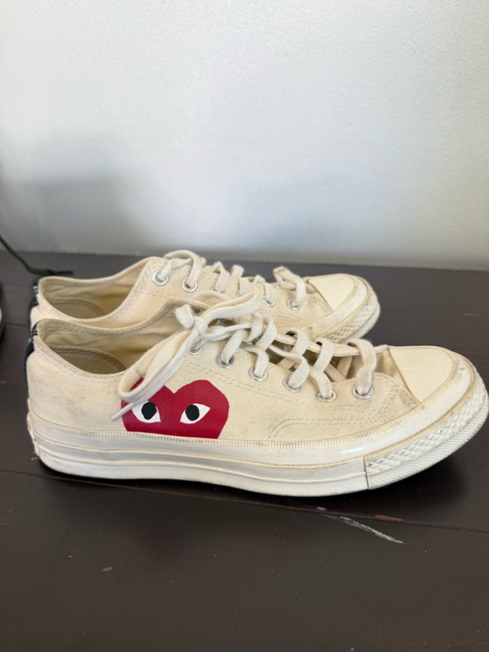 Comme des Garçons converse size (7) in men’s or 9 in women’s